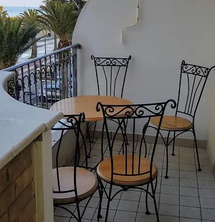 Lungomare Roma Διαμέρισμα